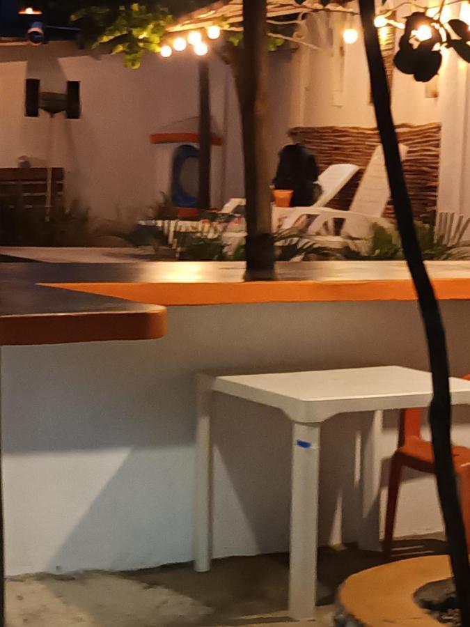 Hotel Casa Juanita 埃斯孔迪多港 外观 照片