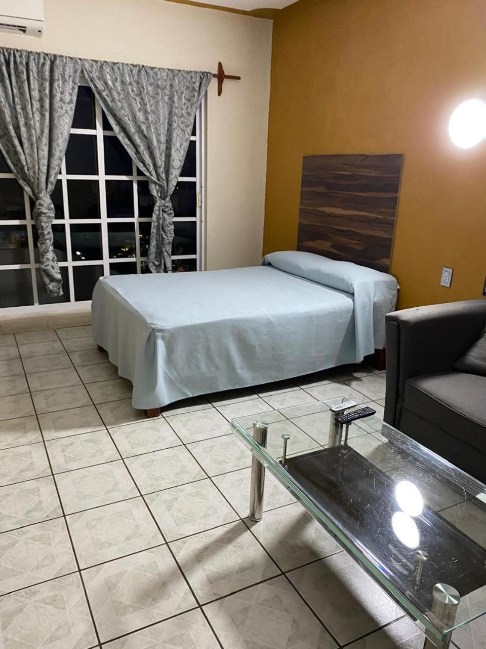 Hotel Casa Juanita 埃斯孔迪多港 外观 照片